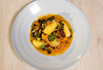 Schweinsfilet mit Curry Foto: © ORF/Interspot Schweinsfilet mit Curry Foto: © ORF/Interspot