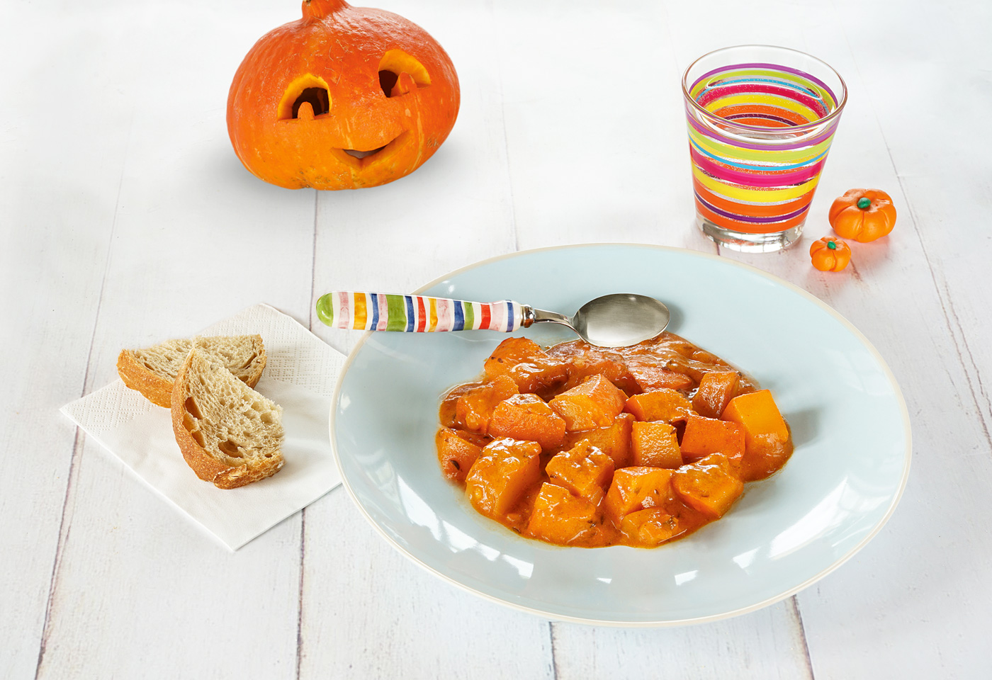 Herbstliches Kürbisgulasch | Frisch Gekocht Knusper Kürbis Chips | Frisch Gekocht