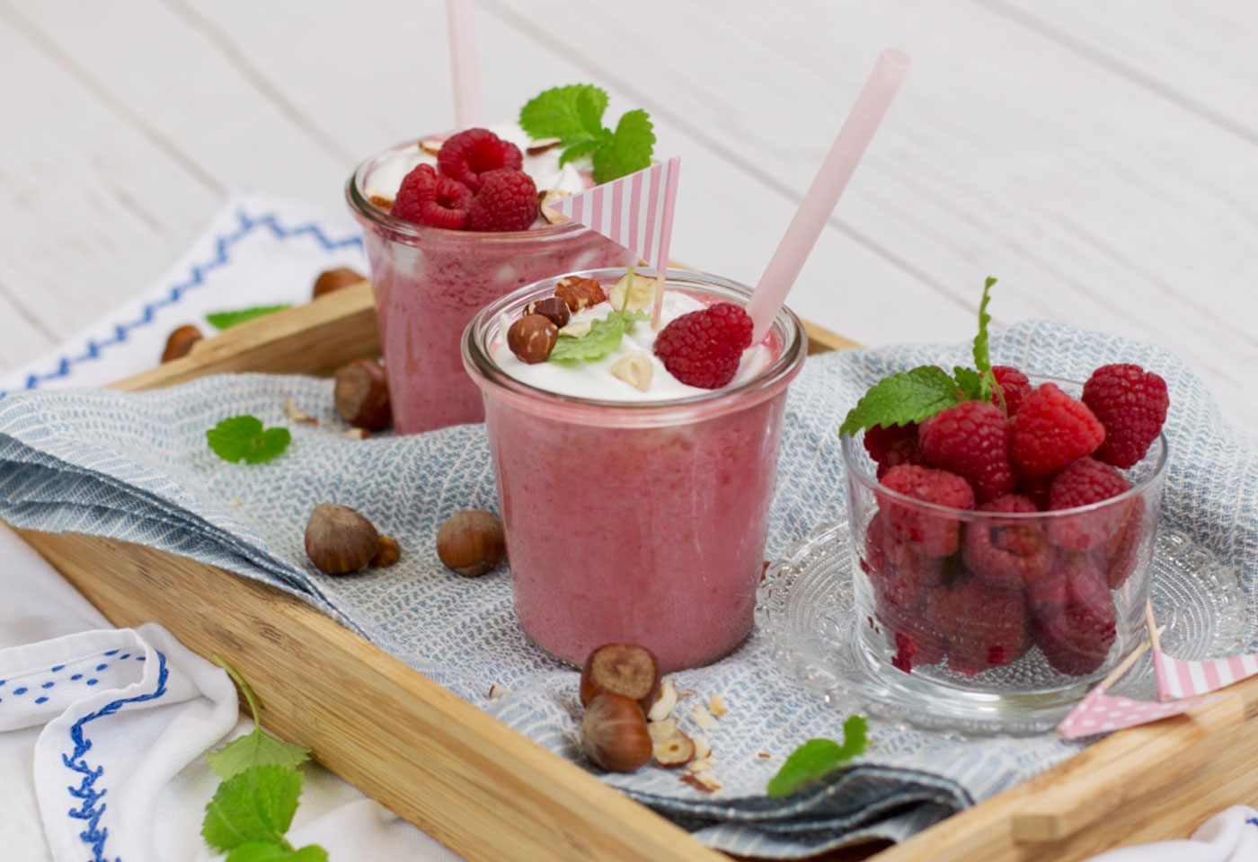 Geeister Himbeershake mit Kokosschlagobers | Frisch Gekocht
