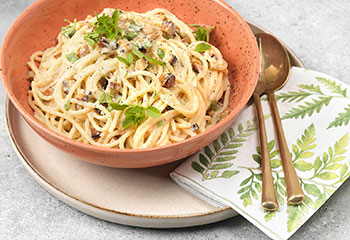 Vegane Spaghetti Carbonara Foto: © Vegavita/ Marian Vegane Spaghetti Carbonara Foto: © Vegavita/ Marian