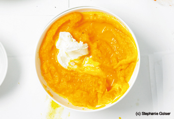 Karottenpüree mit Orangensaft und Crème fraîche