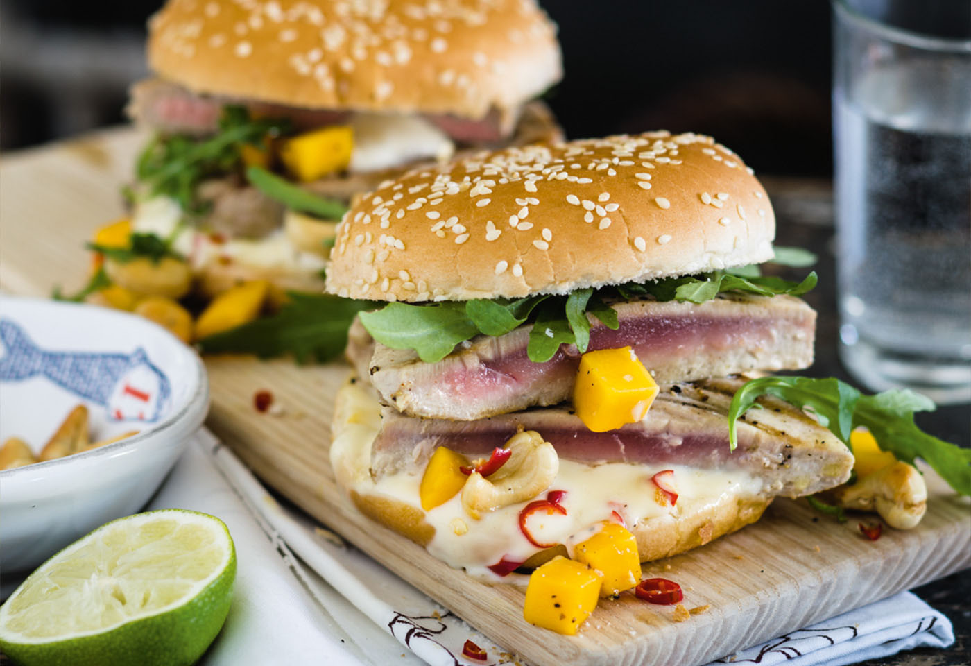 Thunfischburger mit Mango und Limettenmayonnaise | Frisch Gekocht
