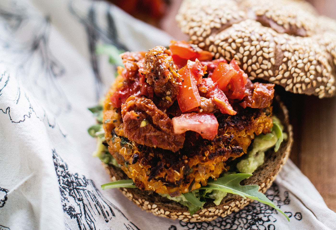 Texmex-Burger mit Guacamole und Salsa | Frisch Gekocht