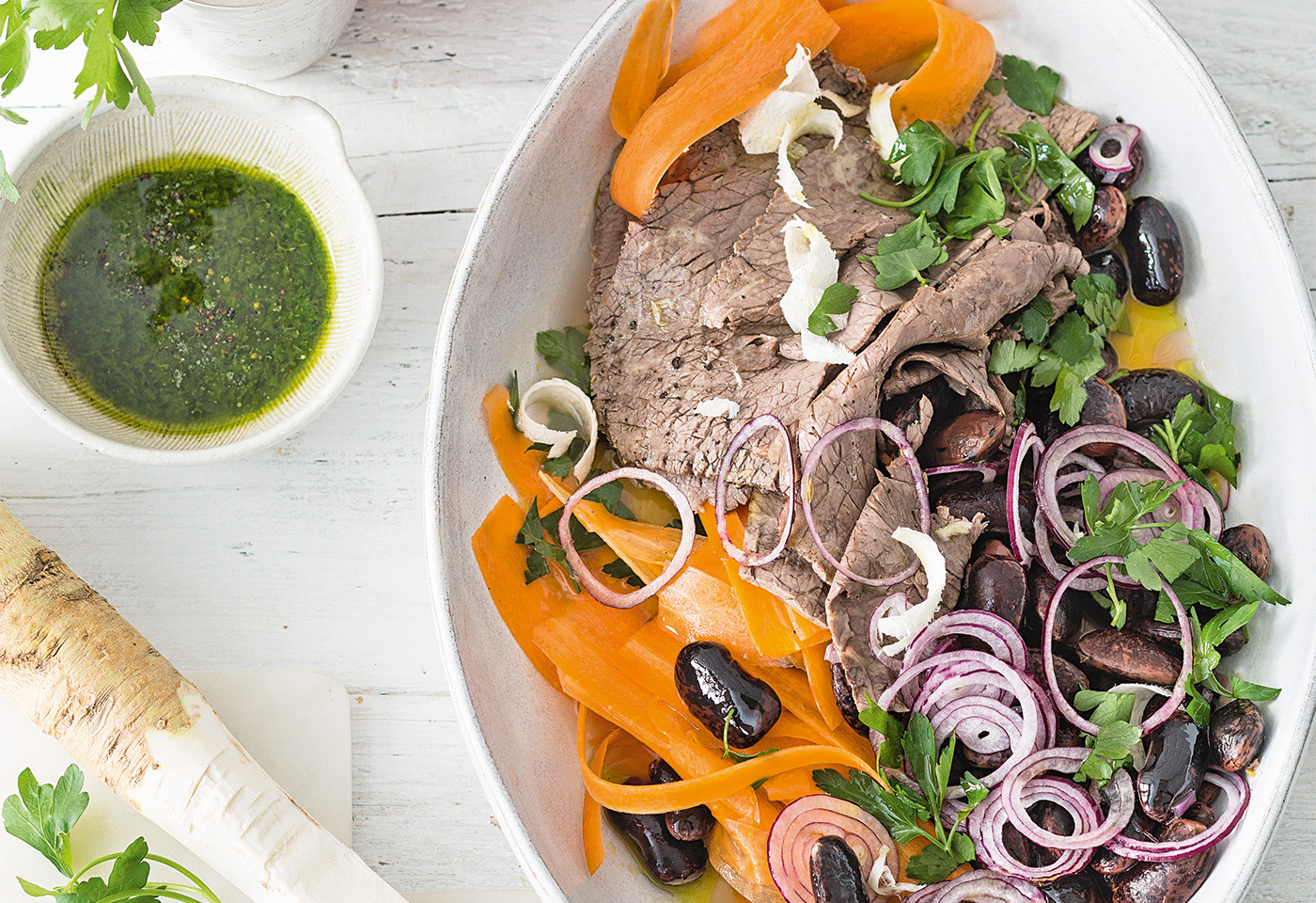 Tafelspitzsalat mit Karotten, Käferbohnen und Kräutersalsa | Frisch Gekocht