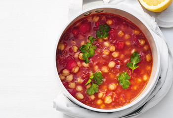Kichererbsen-Tomaten-Suppe mit Chili Foto: © Thorsten Suedfels