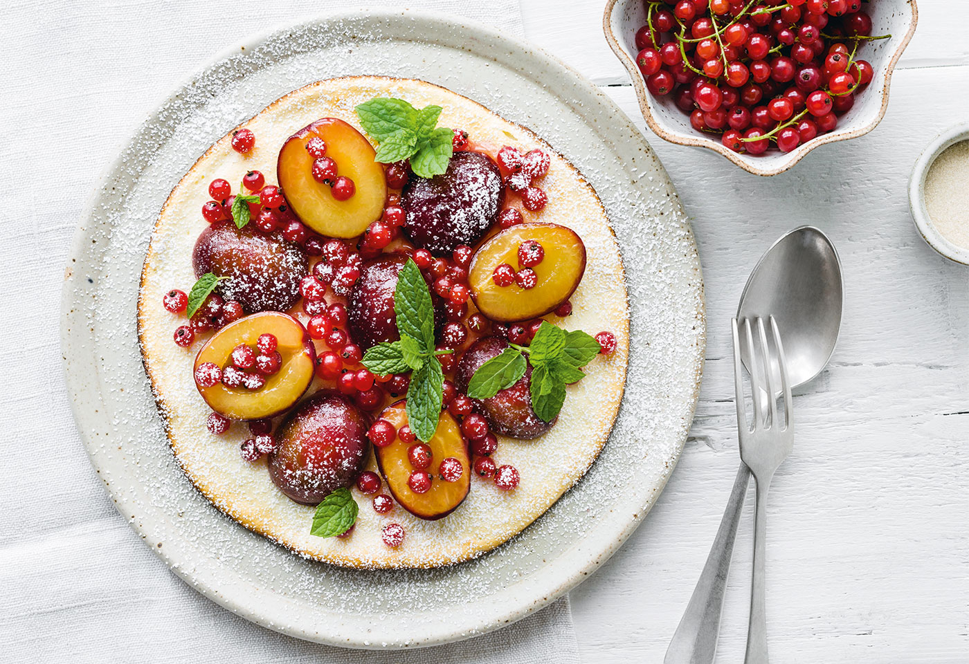 Topfenomelett mit Zwetschken und Ribiseln | Frisch Gekocht