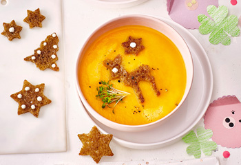 Karottensuppe mit Croûtons Foto: © Julia Hoersch