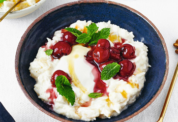 Milchreis mit griechischem Joghurt und Birnen Foto: © Kevi Ilse