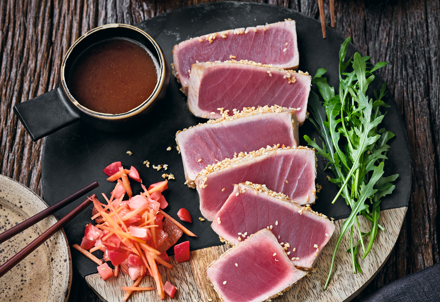 Tuna Tataki mit eingelegten Radieschen und Ponzusauce | Frisch Gekocht