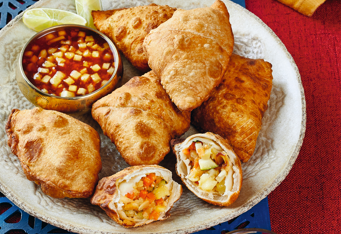 Gemüsesamosas mit AnanasChiliSauce Frisch Gekocht