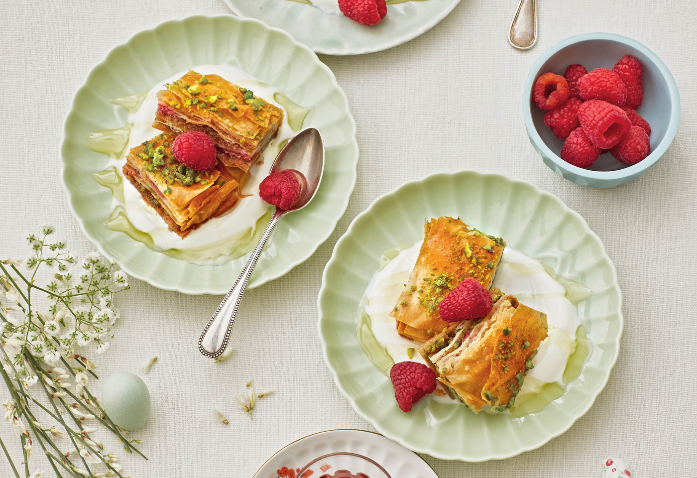 Baklava mit griechischem Joghurt und Himbeeren | Frisch Gekocht
