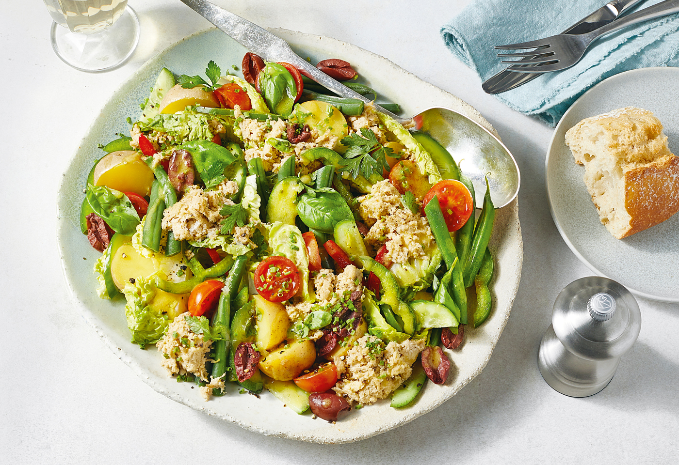 Pflanzlicher Salade Niçoise Frisch Gekocht