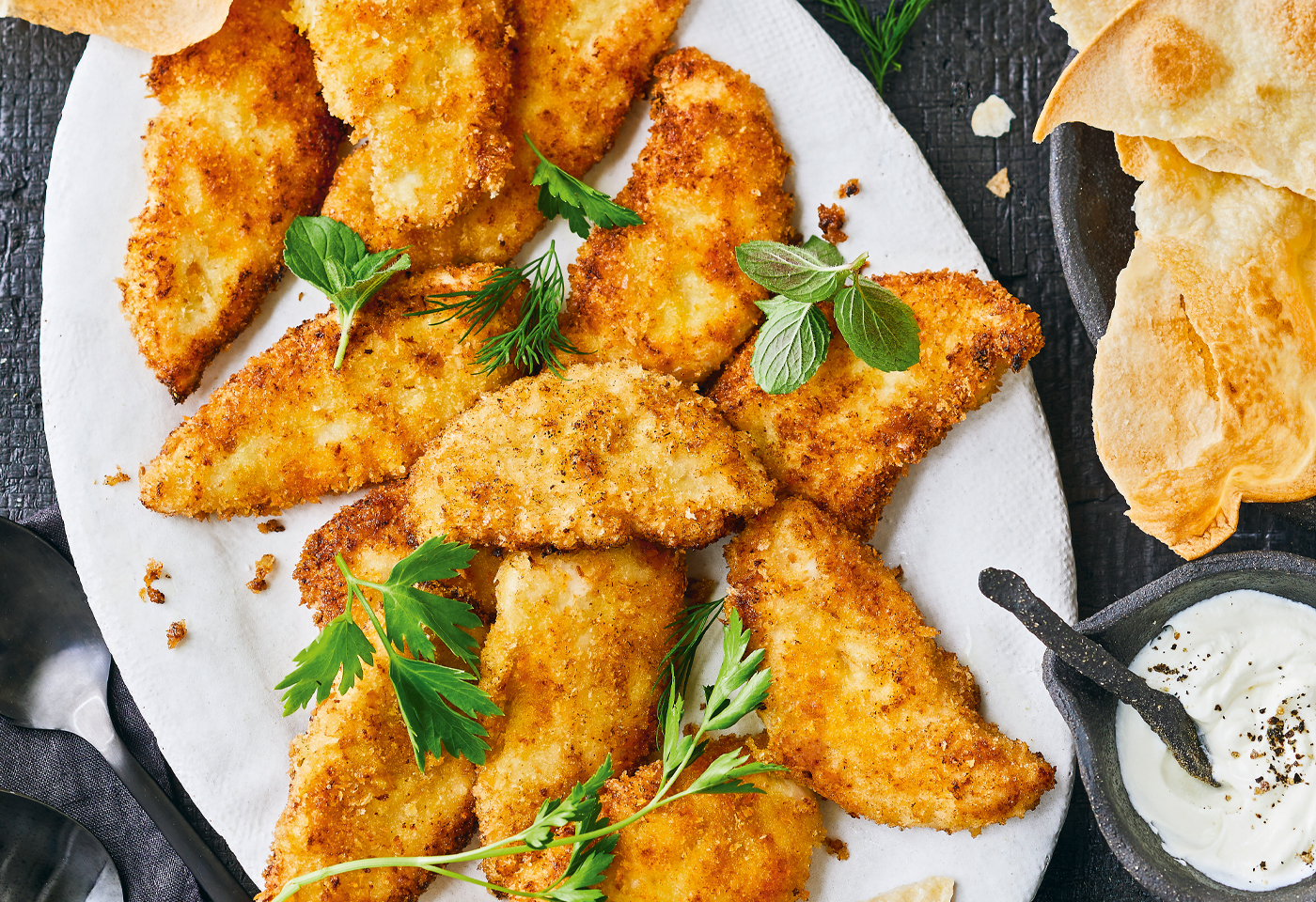 Gebackene Honig-Hendl-Innenfilets mit Gurkensalsa und ...