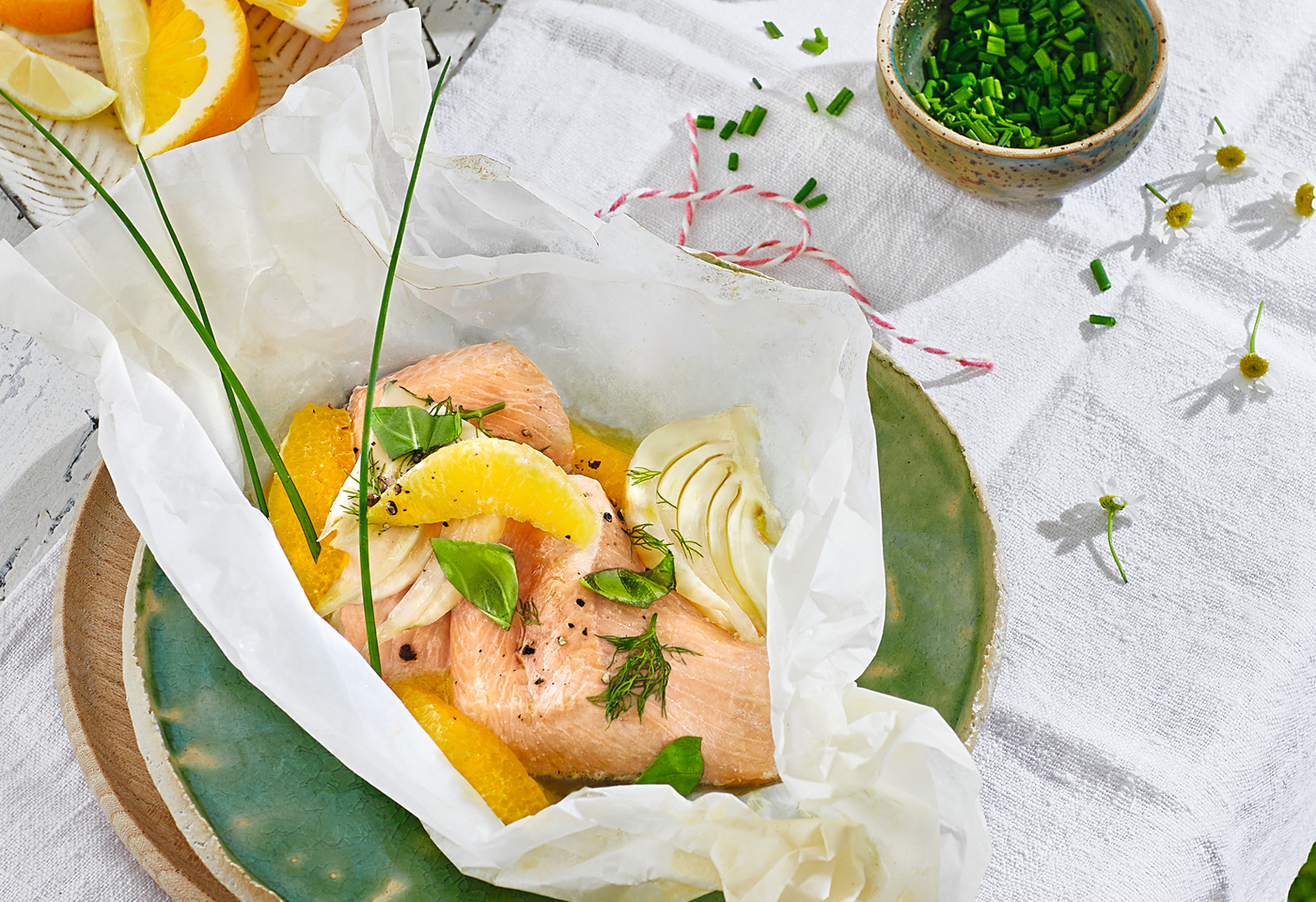 Seeforellenfilet en papillote mit Fenchel, Orange und Leindotter ...