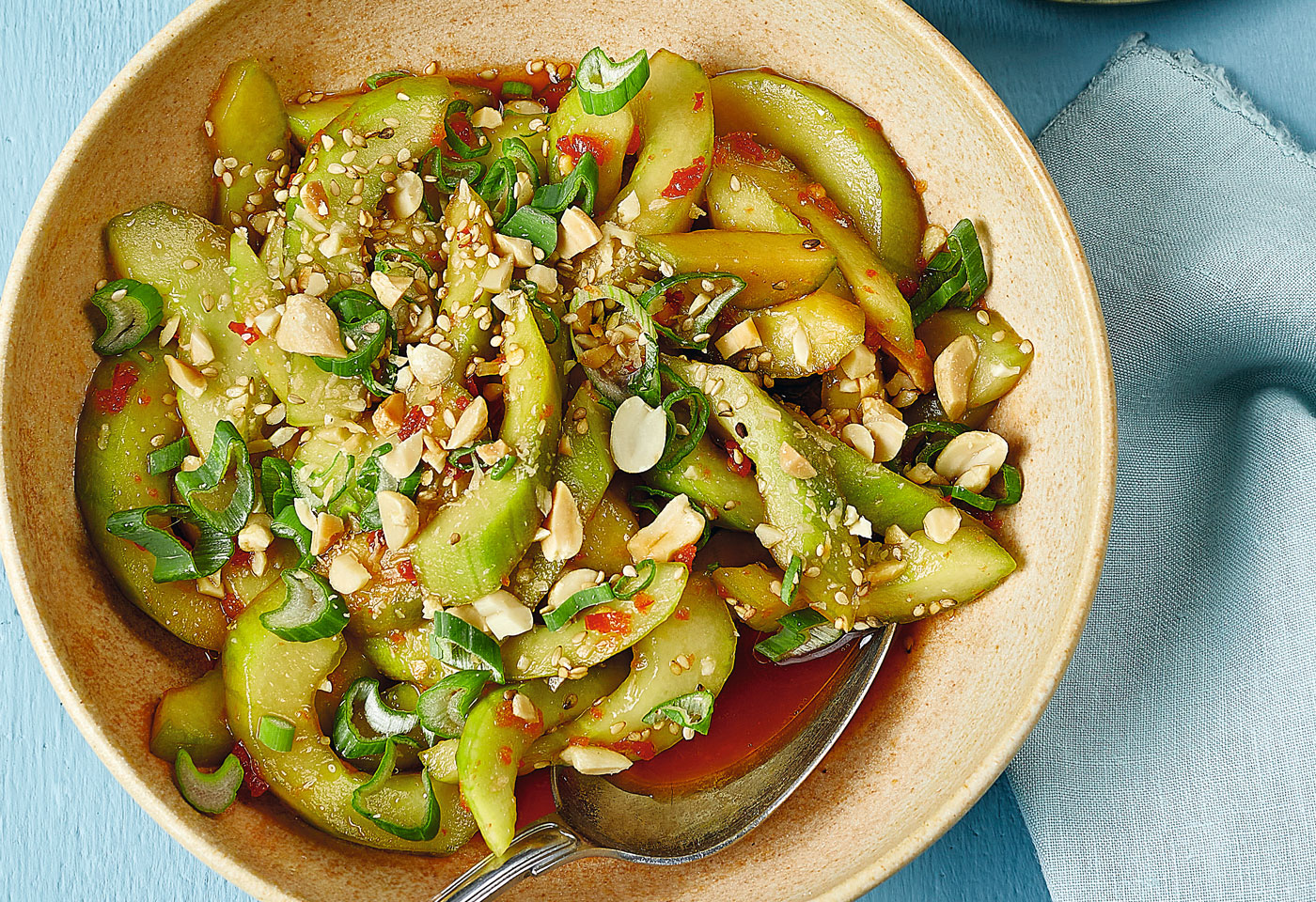 Scharfer Gurkensalat mit Sambal Oelek | Frisch Gekocht