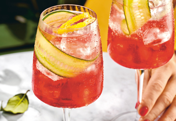 Campari Lillet Lemon Foto: © Matthias Piket/Marian Inhouse-Agentur Campari Lillet Lemon Foto: © Matthias Piket/Marian Inhouse-Agentur