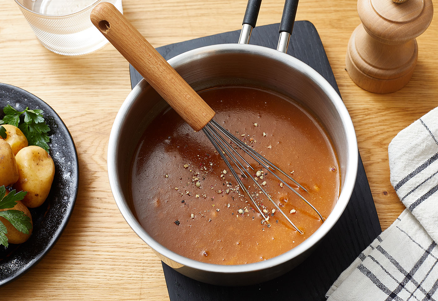 Pflanzliche Bratensauce | Frisch Gekocht
